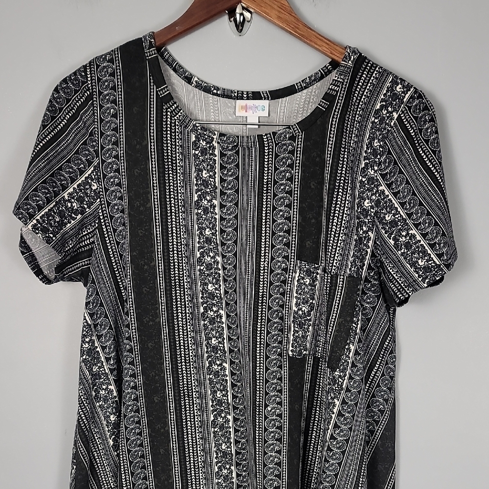 LulaRoe Paisley Print Gray Black and White Short Sleeve Asymmetrical Dress